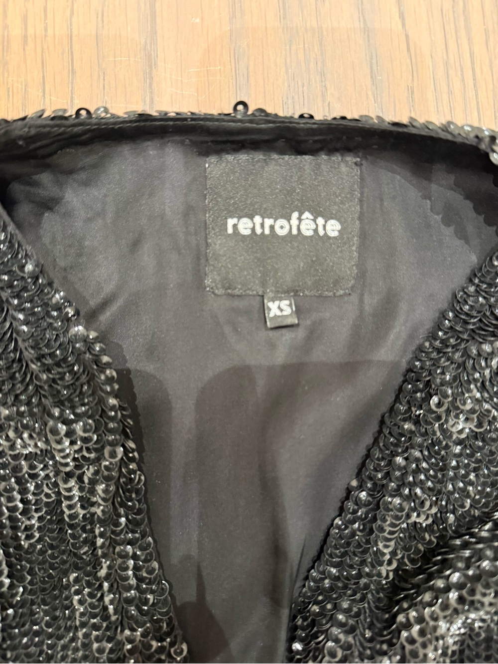 Retrofête Gabrielle Sequin Robe - Picture 3 of 6